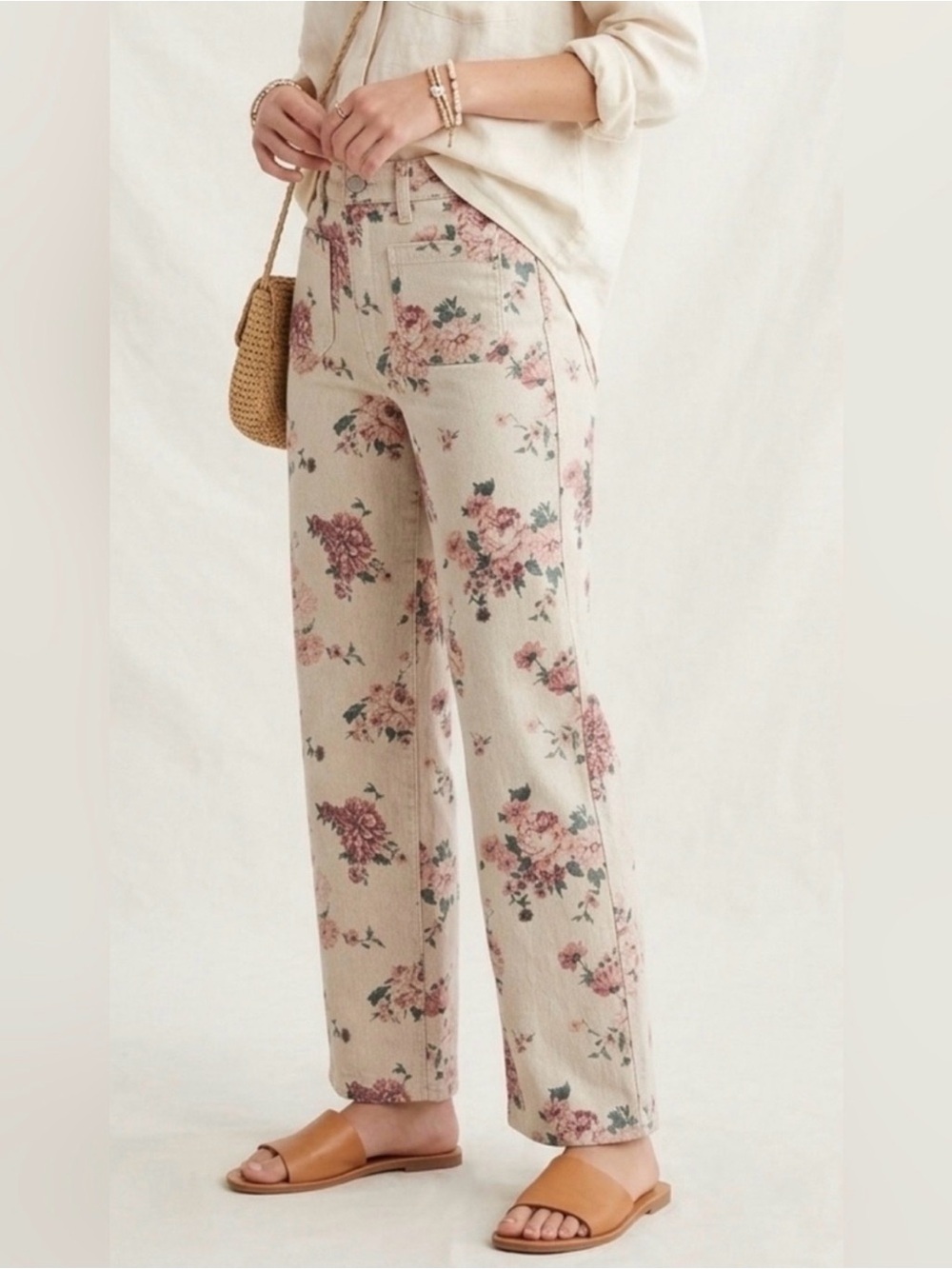 Universal Thread - sailer straight leg floral jeans